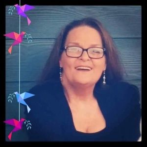 Meet your Posher, Lynda